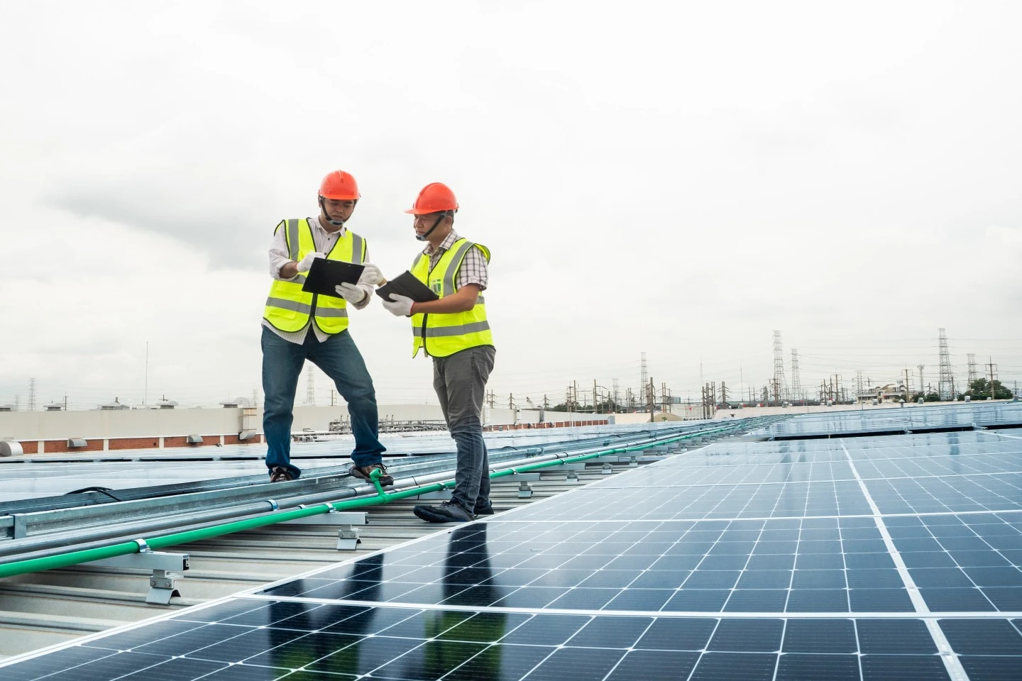 CAPEX vs. OPEX: A Detailed Guide for Indian Solar Customers